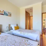 Araujo Da Costa By Hr Madeira Vakantiehuis Caniço