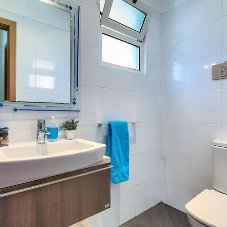 Araujo Da Costa By Hr Madeira