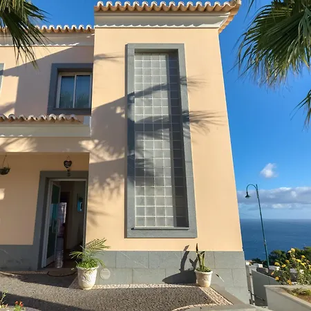 Araujo Da Costa By Hr Madeira *