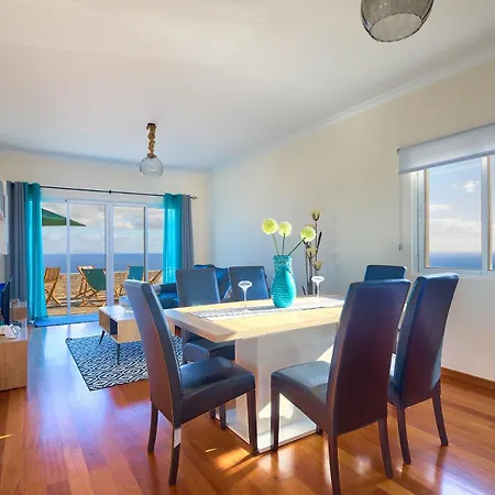 Araujo Da Costa By Madeira Holiday home *