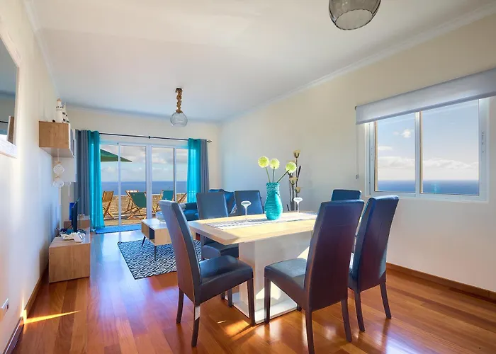 Araujo Da Costa By Hr Madeira Holiday home *